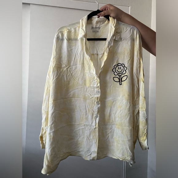 Native Youth Plus oversized shirt with flower embroidery in vintage wash - Picture 2 of 5